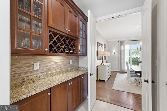 22494 WILDERNESS ACRES CIR, Leesburg, VA 20175