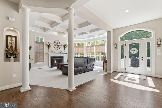 22494 WILDERNESS ACRES CIR, Leesburg, VA 20175