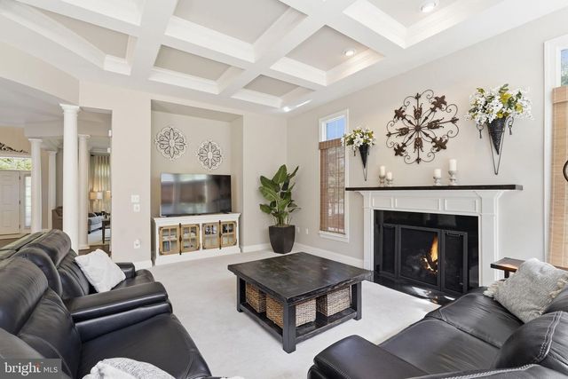 22494 WILDERNESS ACRES CIR, Leesburg, VA 20175