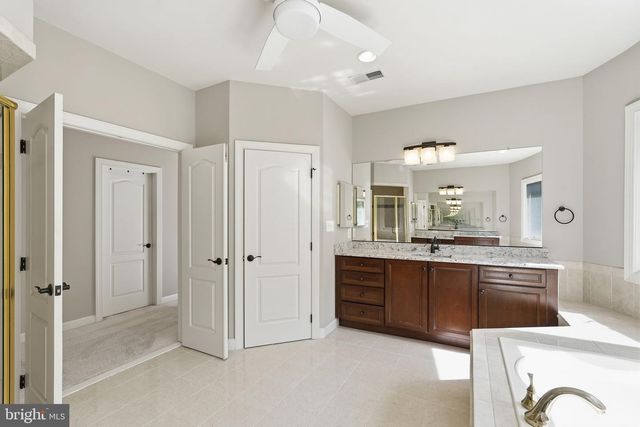 22494 WILDERNESS ACRES CIR, Leesburg, VA 20175
