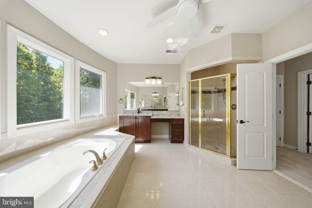 22494 WILDERNESS ACRES CIR, Leesburg, VA 20175