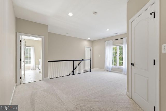 22494 WILDERNESS ACRES CIR, Leesburg, VA 20175
