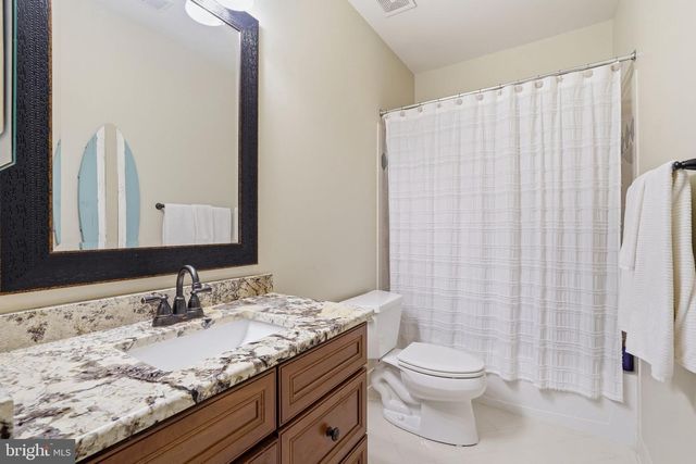 22494 WILDERNESS ACRES CIR, Leesburg, VA 20175