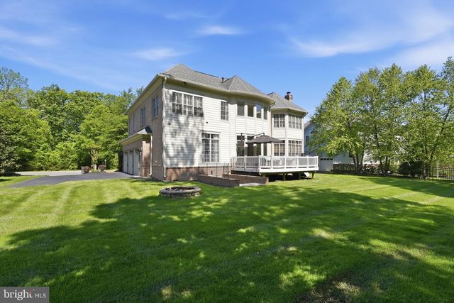 22494 WILDERNESS ACRES CIR, Leesburg, VA 20175