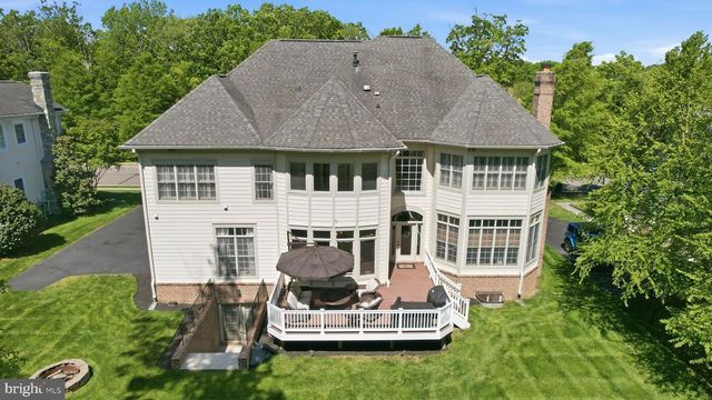 22494 WILDERNESS ACRES CIR, Leesburg, VA 20175