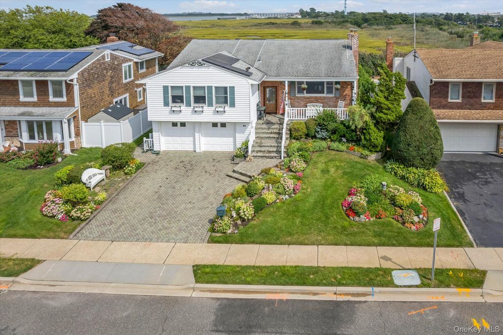 24 Donna Lane, Lido Beach, NY 11561 — exterior