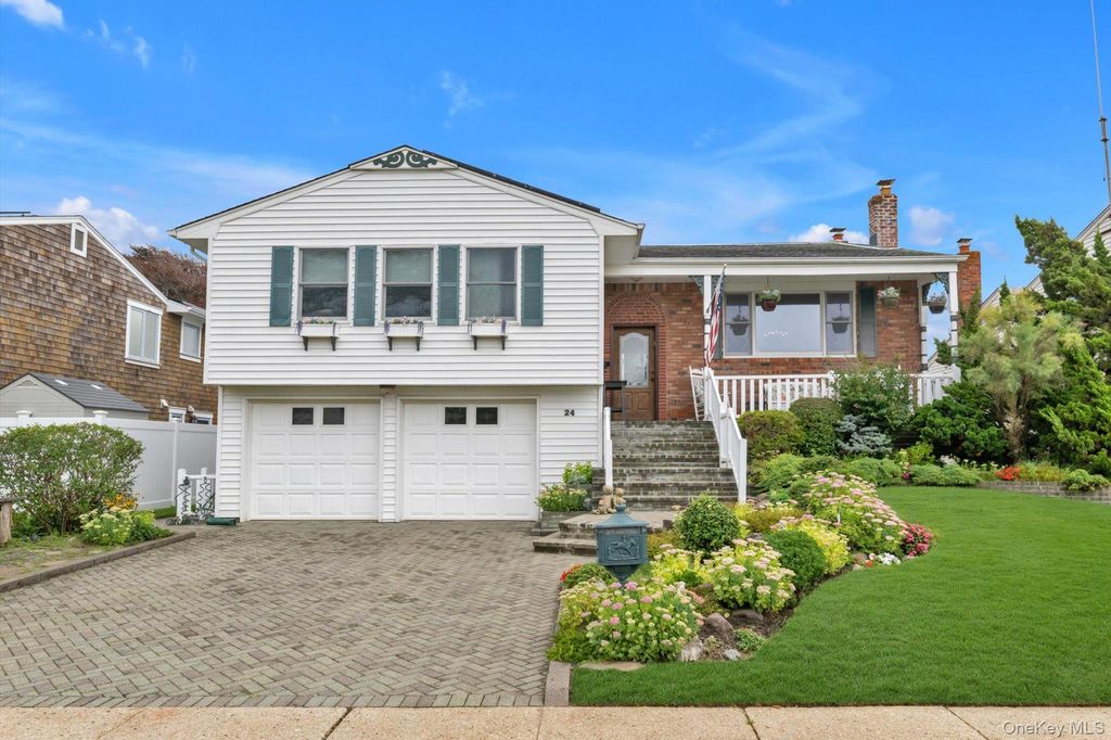 24 Donna Lane, Lido Beach, NY 11561 — photo 2