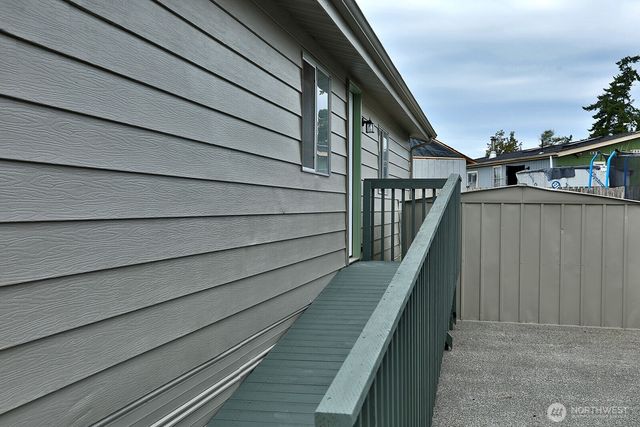 700 NW Crosby Avenue #35, Oak Harbor, WA 98277