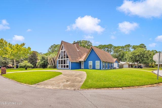 3407 Parliament Drive, Ocean Springs, MS 39564