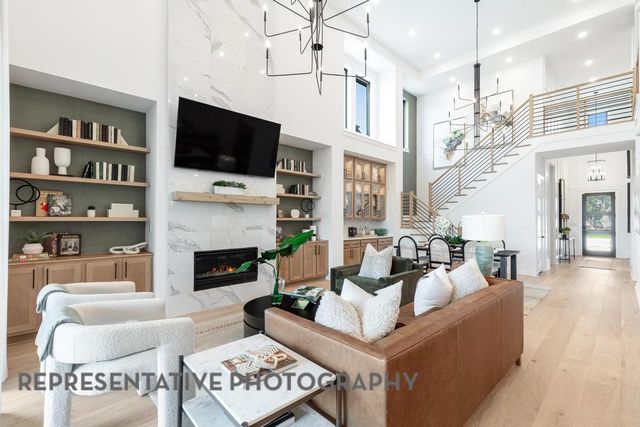 8108 Lacey Oak Lane, Denton, TX 76207