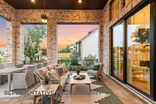 8108 Lacey Oak Lane, Denton, TX 76207