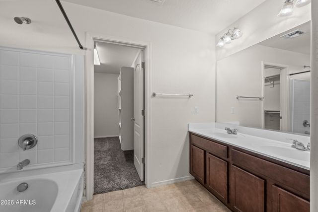 472 N RANGER Trail, Gilbert, AZ 85234