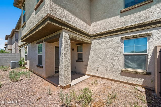 472 N RANGER Trail, Gilbert, AZ 85234