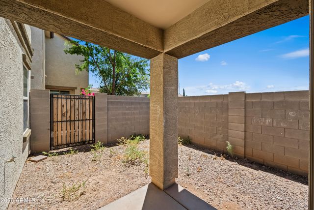 472 N RANGER Trail, Gilbert, AZ 85234