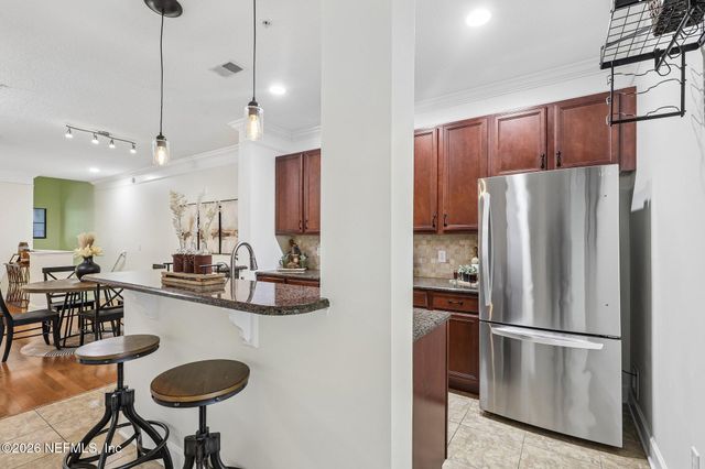 9823 TAPESTRY PARK Circle 119, Jacksonville, FL 32246