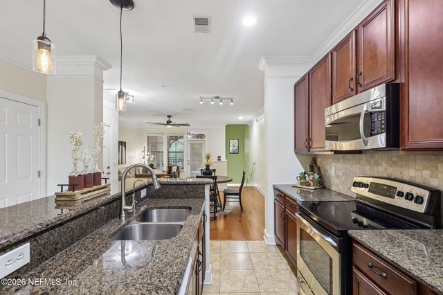 9823 TAPESTRY PARK Circle 119, Jacksonville, FL 32246