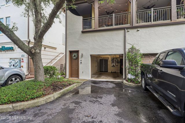 9823 TAPESTRY PARK Circle 119, Jacksonville, FL 32246