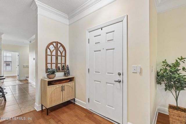 9823 TAPESTRY PARK Circle 119, Jacksonville, FL 32246