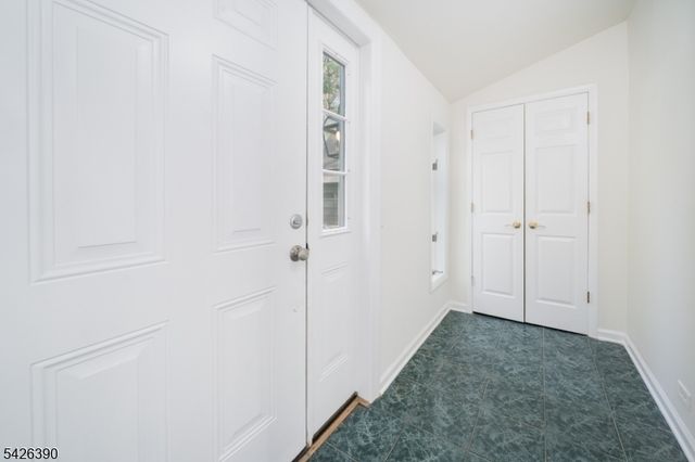 11 Ames Rd, Morris Twp., NJ 07960