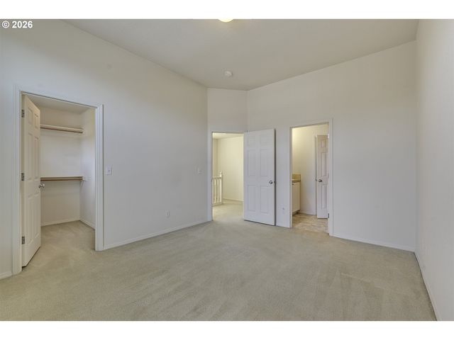 17212 Sw PLEASANTON Ln, Beaverton, OR 97003