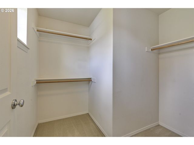 17212 Sw PLEASANTON Ln, Beaverton, OR 97003