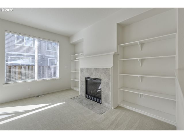 17212 Sw PLEASANTON Ln, Beaverton, OR 97003