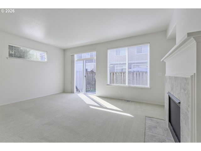 17212 Sw PLEASANTON Ln, Beaverton, OR 97003