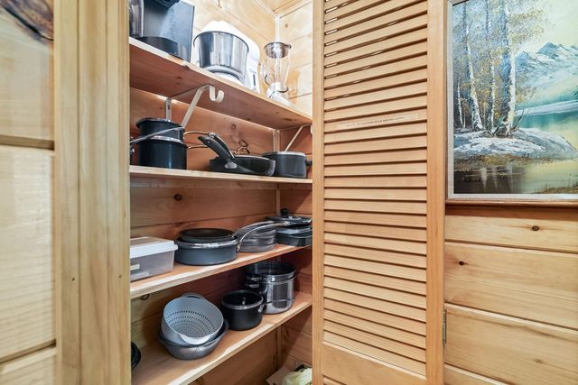 138 Oakwood Trail, Mineral Bluff, GA 30559