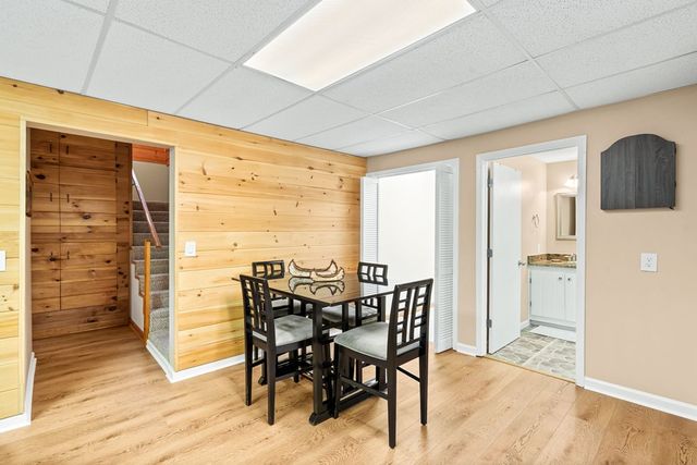 138 Oakwood Trail, Mineral Bluff, GA 30559