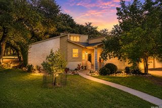 714 OAKWOOD BLVD, New Braunfels, TX 78130