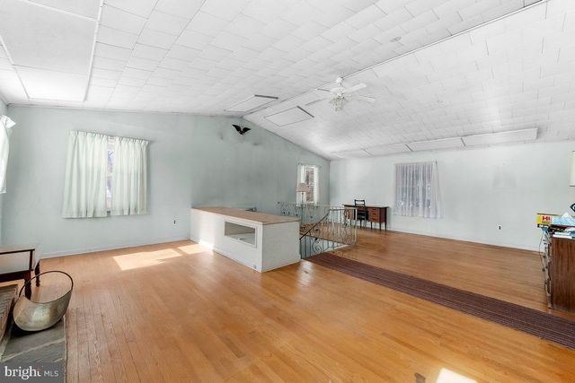 641 W SPROUL RD, Springfield, PA 19064