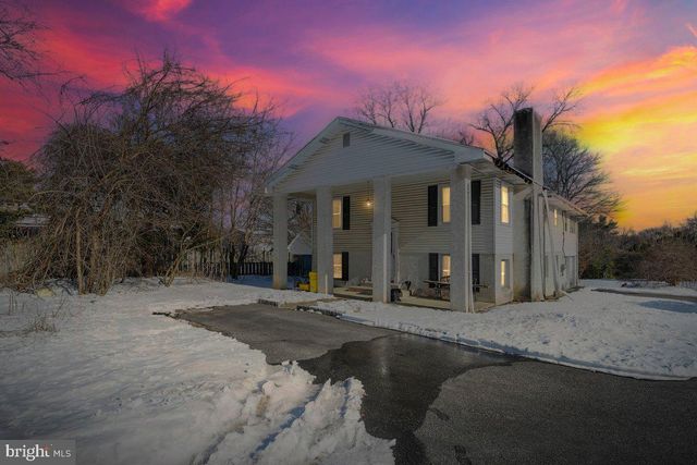 641 W SPROUL RD, Springfield, PA 19064