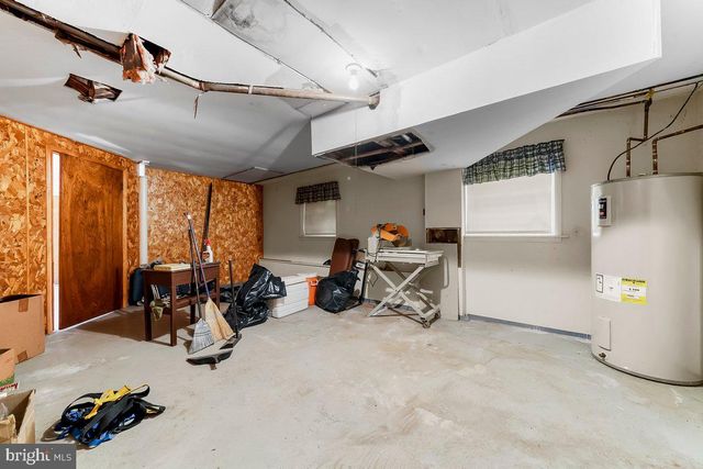 641 W SPROUL RD, Springfield, PA 19064