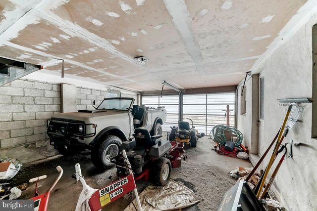 641 W SPROUL RD, Springfield, PA 19064