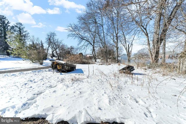 641 W SPROUL RD, Springfield, PA 19064