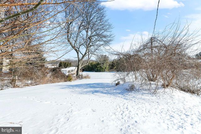 641 W SPROUL RD, Springfield, PA 19064