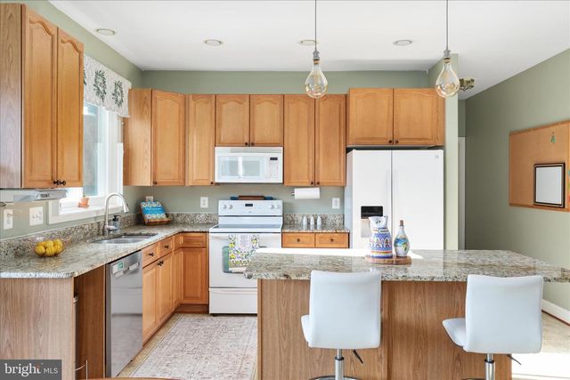 146 DARBY DR, Winchester, VA 22602