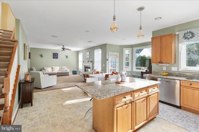 146 DARBY DR, Winchester, VA 22602