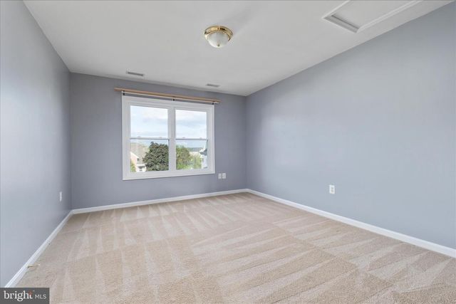 146 DARBY DR, Winchester, VA 22602