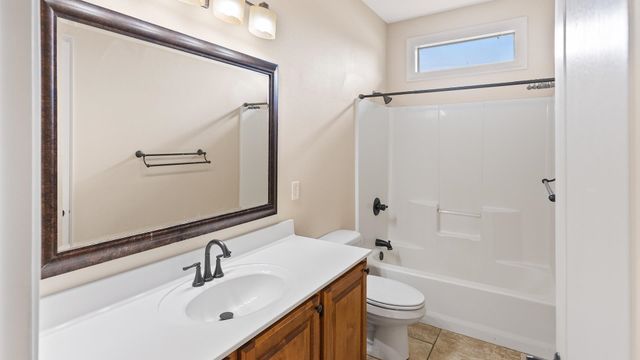 273 Brentwood Dr, Houma, LA 70360