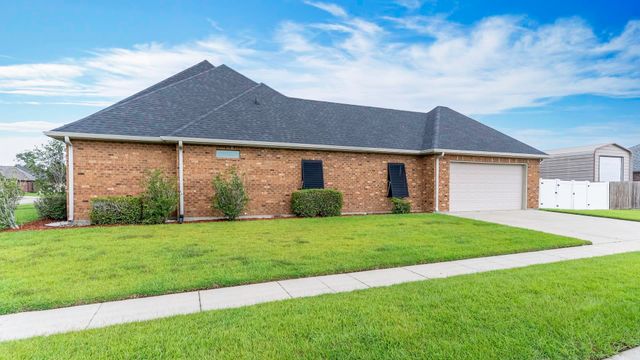 273 Brentwood Dr, Houma, LA 70360