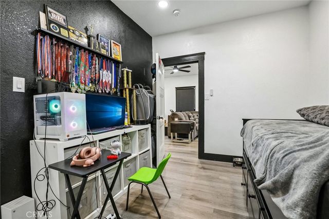 1127 W 5th, Santa Ana, CA 92703