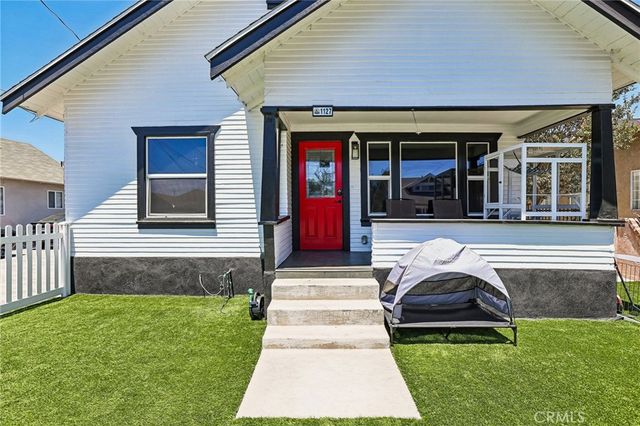 1127 W 5th, Santa Ana, CA 92703