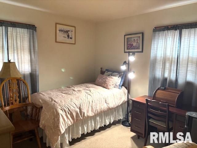 2138 W LAWRENCE Avenue, Springfield, IL 62704