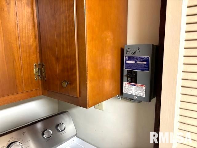 2138 W LAWRENCE Avenue, Springfield, IL 62704