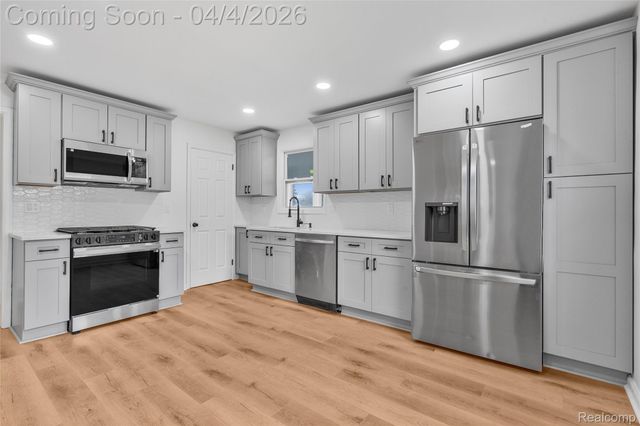 14910 Aubrey, Redford Charter Township, MI 48239