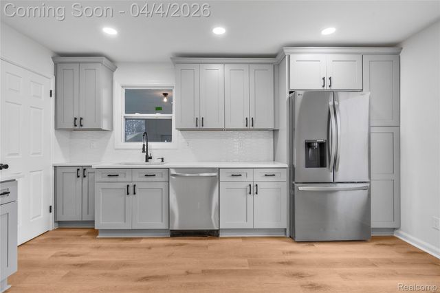 14910 Aubrey, Redford Charter Township, MI 48239