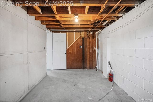 14910 Aubrey, Redford Charter Township, MI 48239