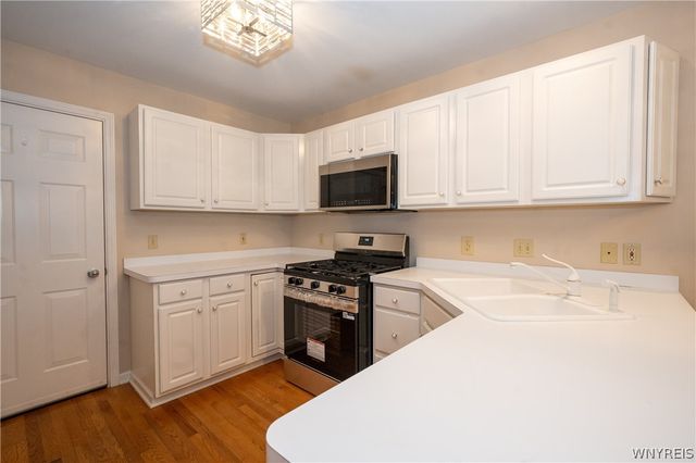 5075 Sheridan Drive, Amherst, NY 14221