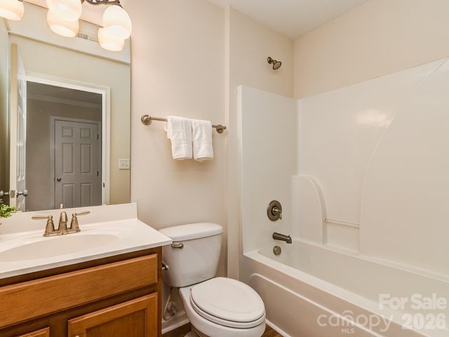 3428 Park South Station Boulevard, Charlotte, NC 28210